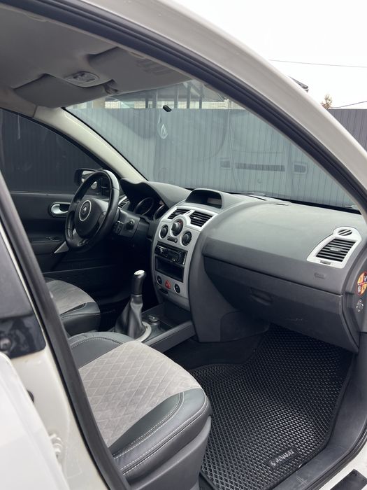 Рено Меган 2008 1.6 газ бенз