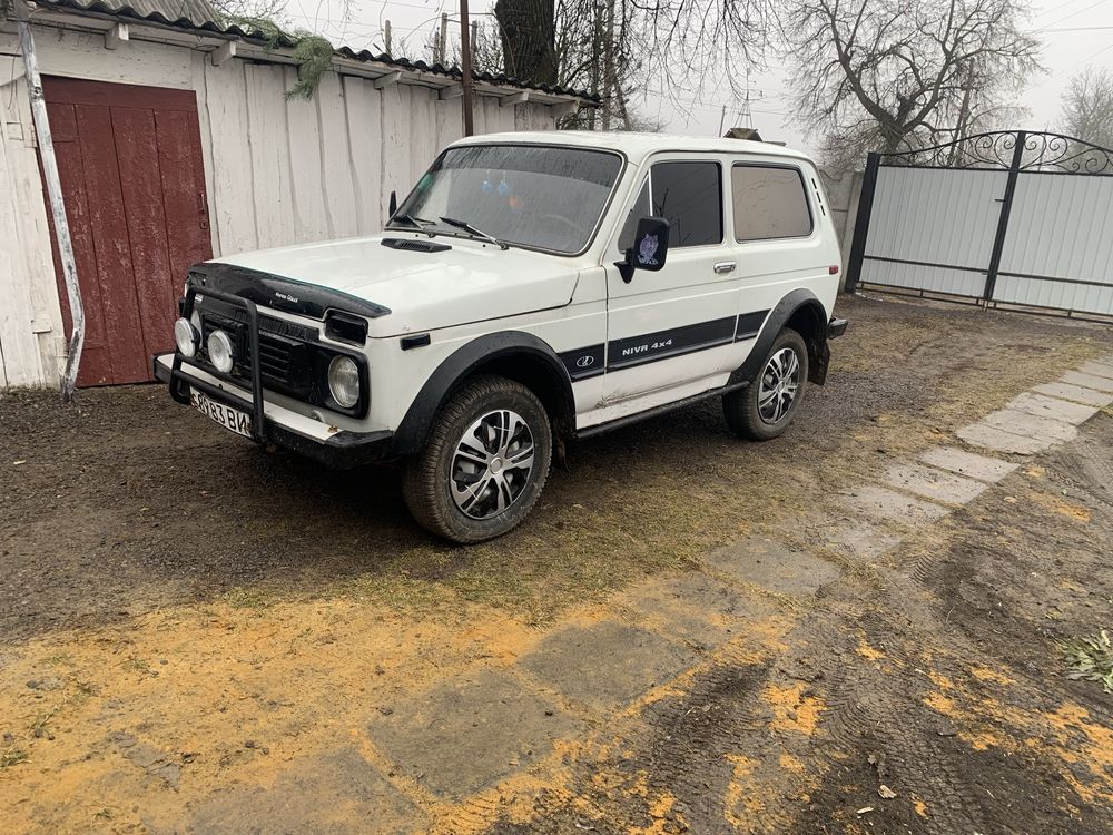 Продам ваз 2121 в коасному стані