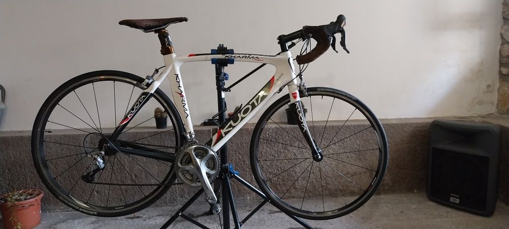 Bicicleta de estrada carbon