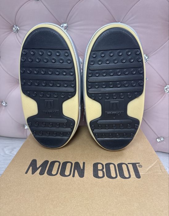 Снігоходи, мунбути- Moon Boot, 37-40 розмір