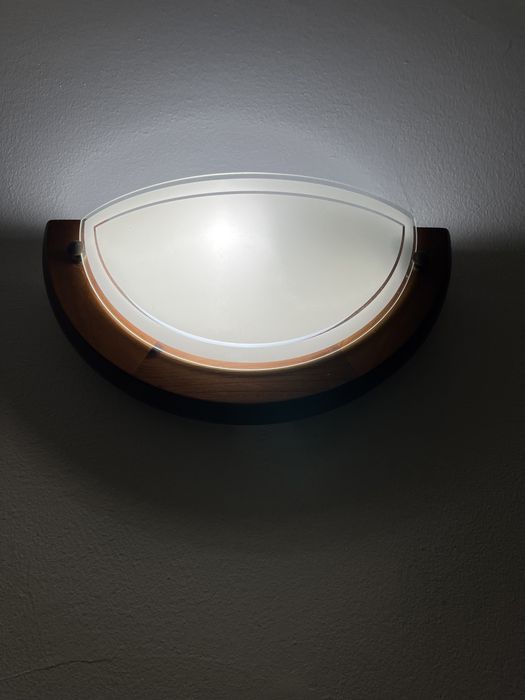 Aplique parede - cerejeira