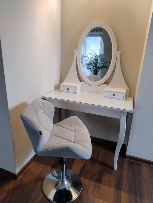 Toaletka HEMNES ikea