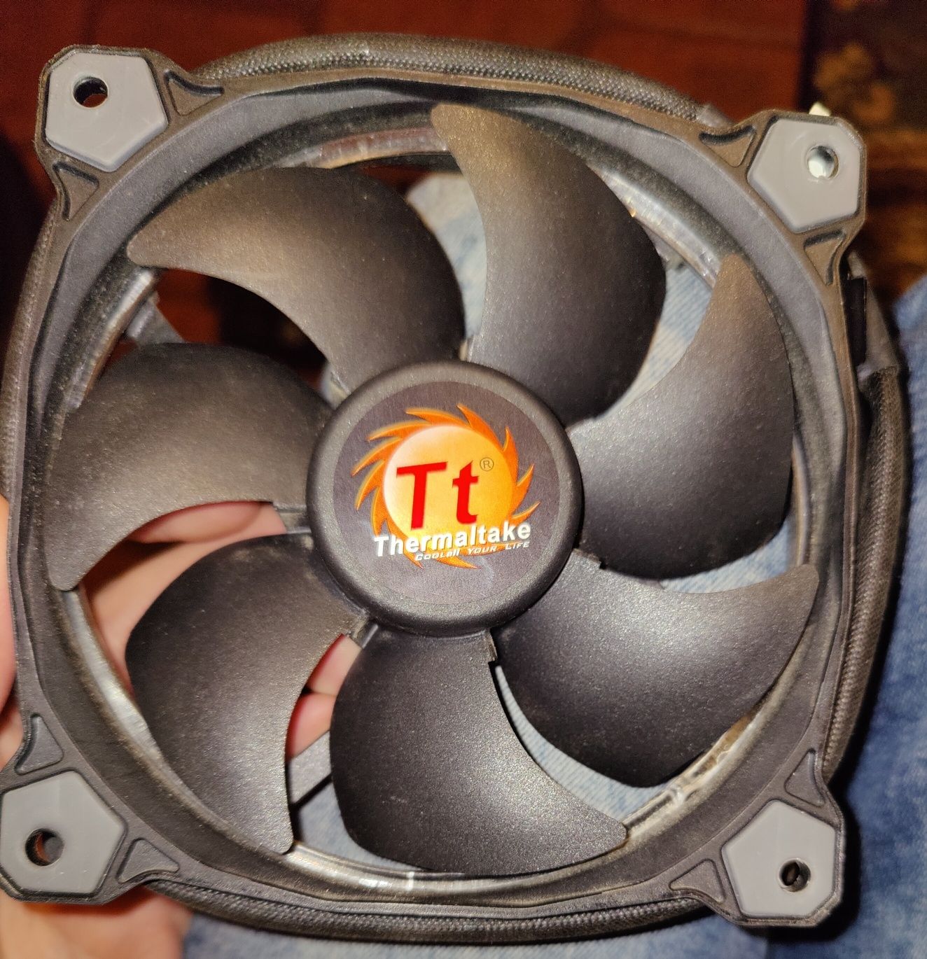Zestaw wentylatorów Thermaltake TT-1225 RGB + kontroler
