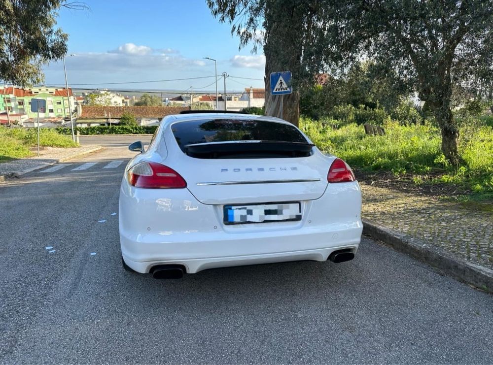 Porche panamera diesel chrono sport