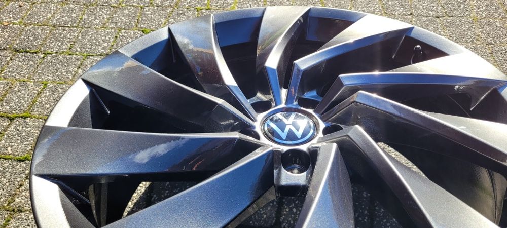 20" VW Arteon Oryginal 5x112 8j et40  R-line 3G8  Passat Shadow Chrom