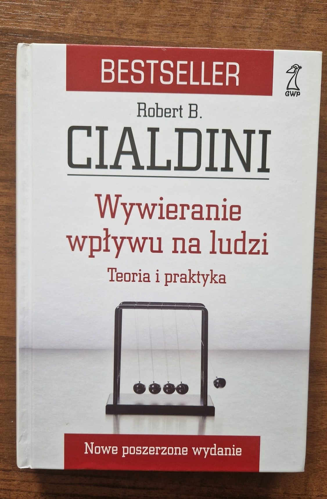 Cialdini Wywieranie wpływu na ludzi
