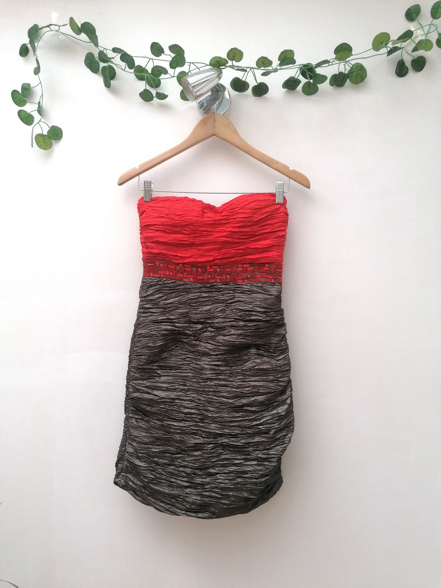 Vestido sem alças