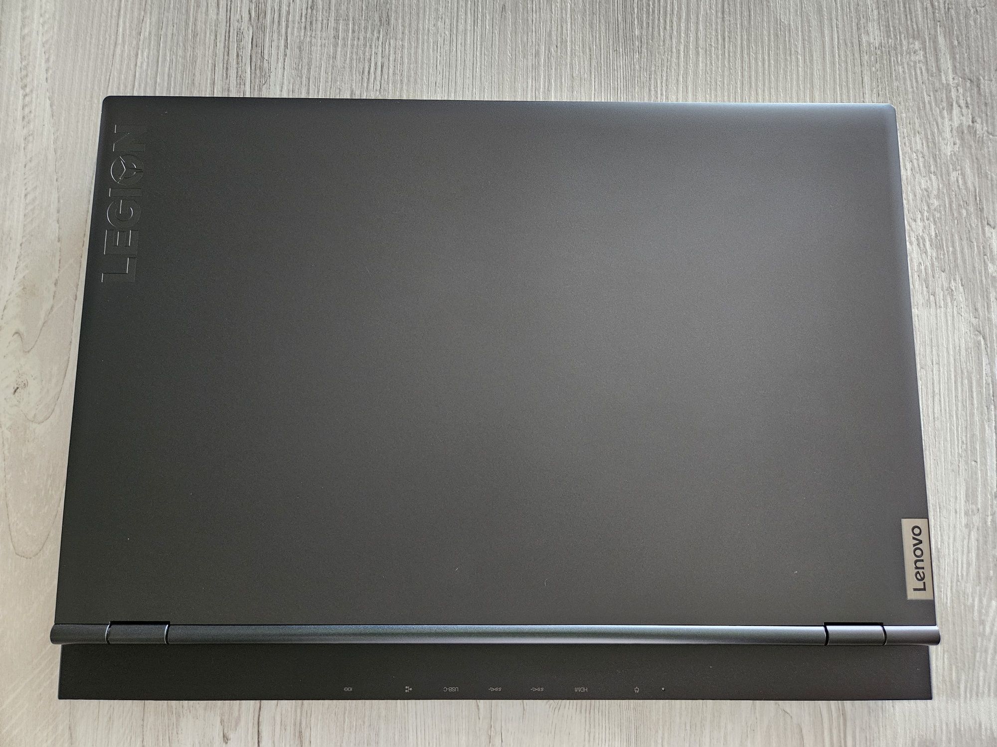 Laptop gamingowy Lenovo 17IMH05 /i5-10300H/GTX 1650Ti/32GB/FHD IPS 17"