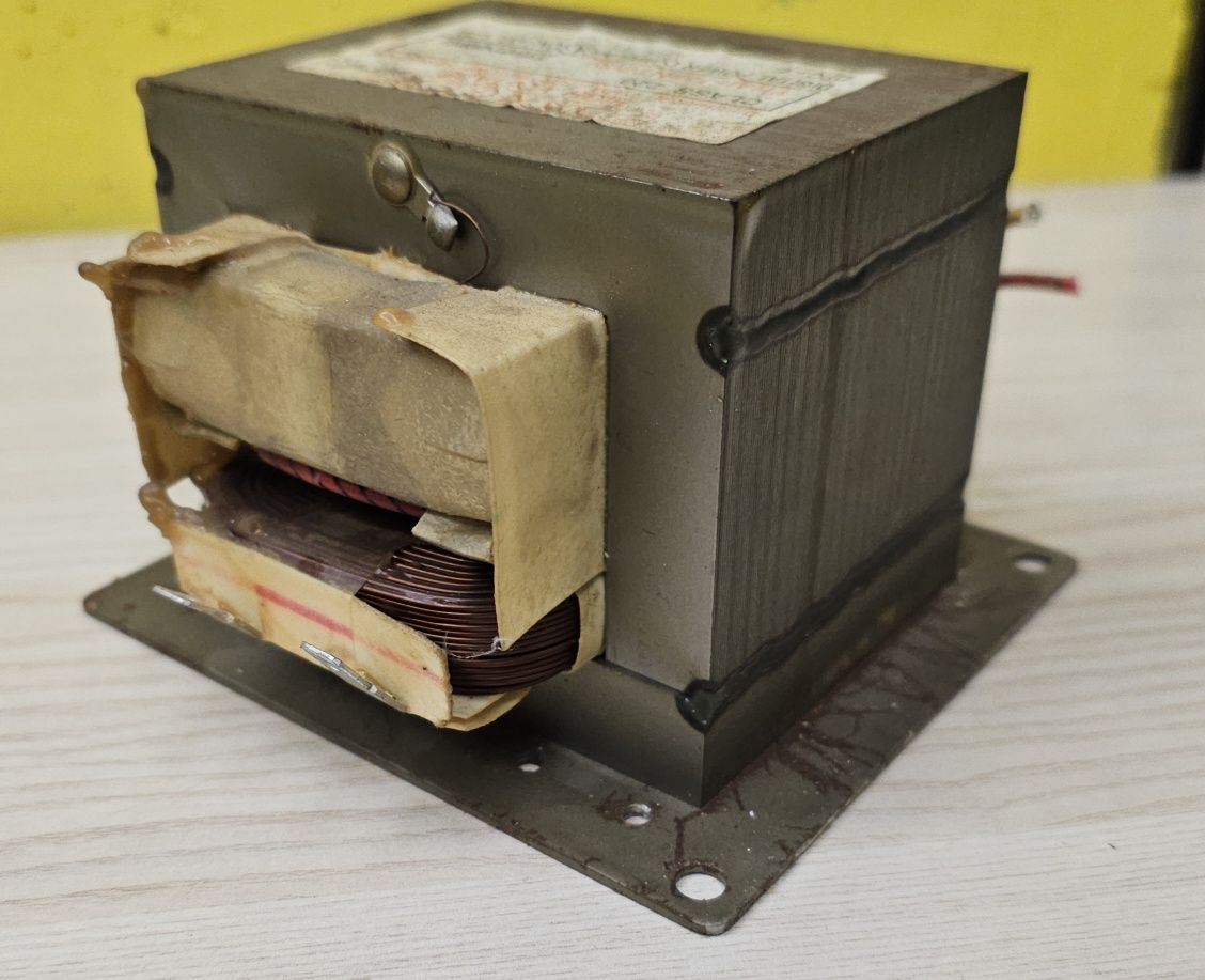 750W Transformator do zgrzewarki ogniw z kuchenki mikrofalowej