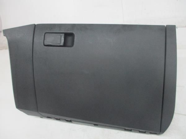 Porta luvas VOLKSWAGEN Polo (AW1)