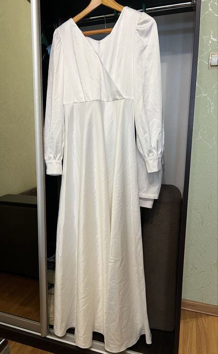 Чудова та якісна сукня