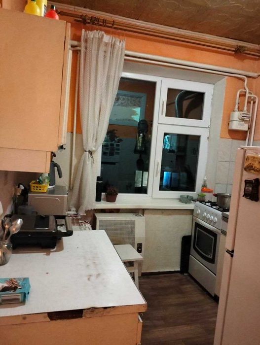 Оренда 2 км. квартира 40.5 та гараж 16.6 Старичі