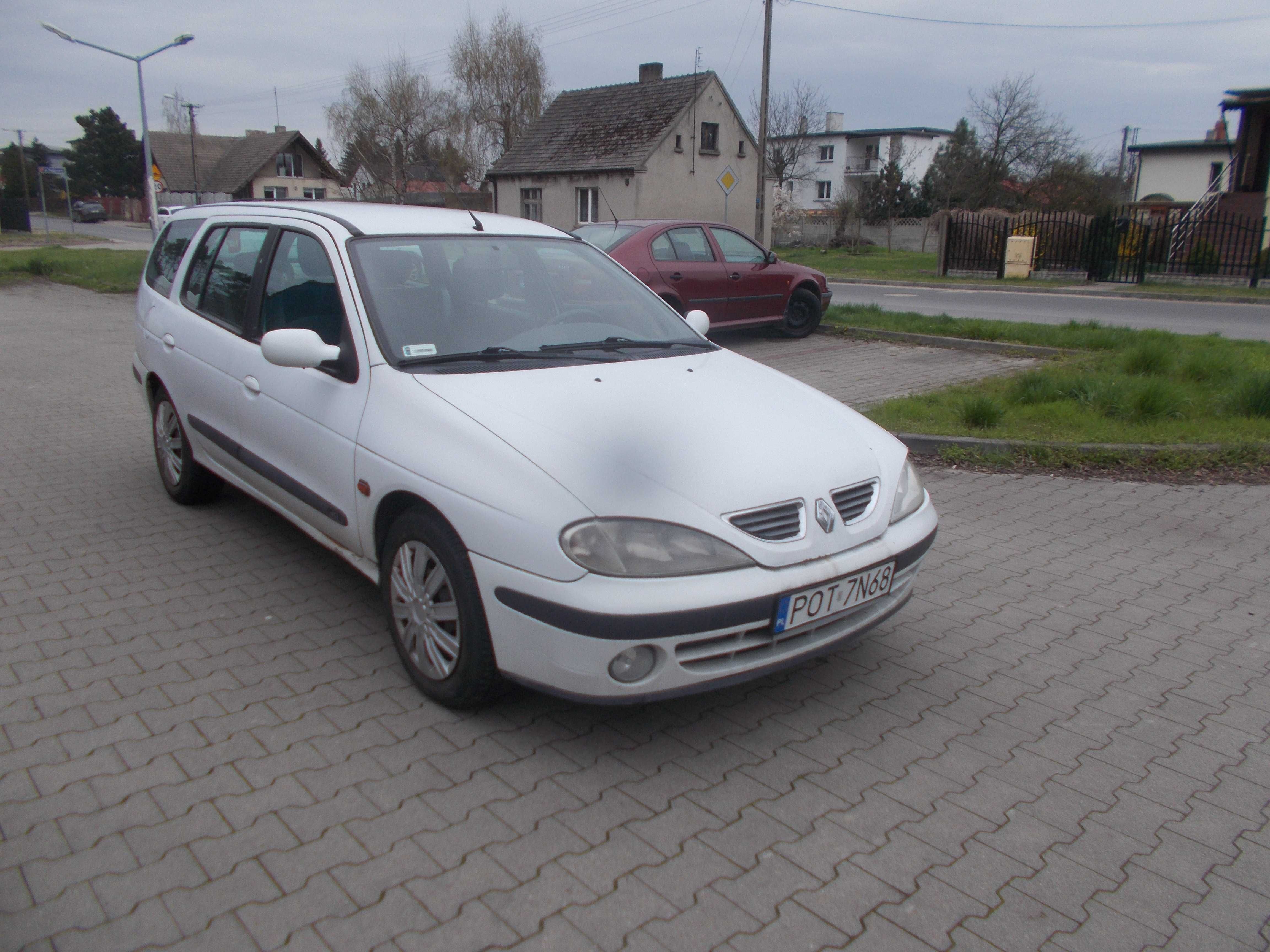 Drzwi lewe tylne tył Renault Megane Kombi białe demontaż