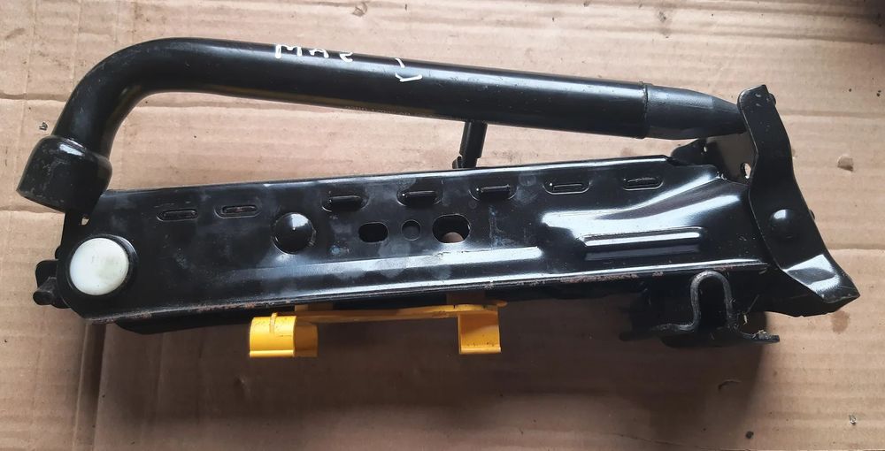 Mazda II 2 klucz lewarek Fusion Fiesta MK6 2002-07r