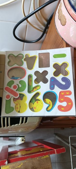 Brinquedo interactivo infantil