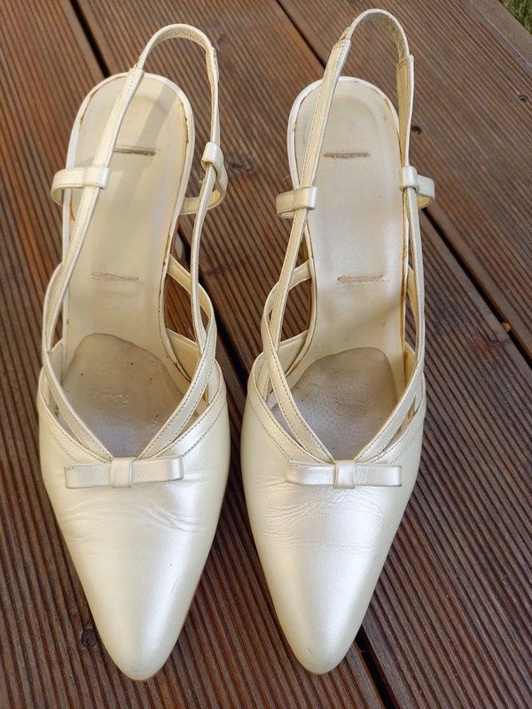 Buty ślubne Doriani ecru rozm 37,5
