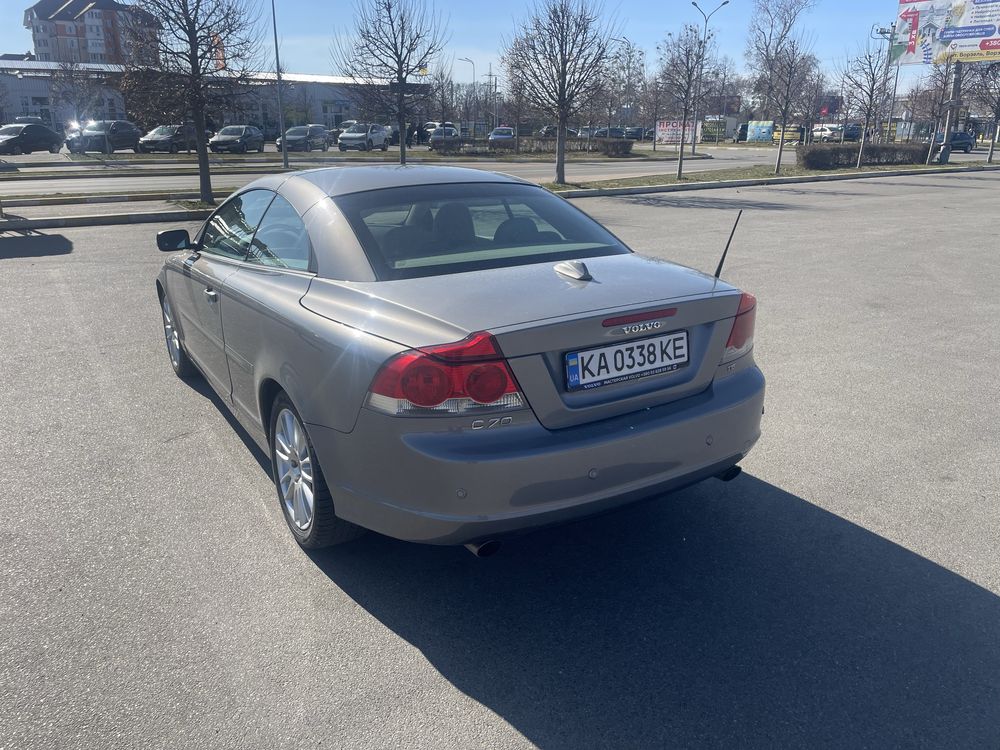 Volvo C70 кабріолет