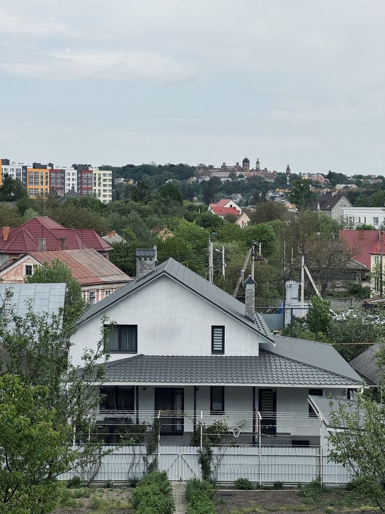 Будинок в центрі міста