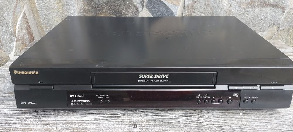 Panasonic NV - FJ 630  HI - FI Stereo