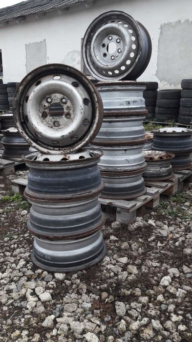 Диски колісні сталеві Iveco Daily R15 однокаткові