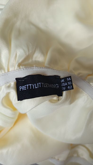 Молочна корсетна сукня весільна вечірня L XL фотосесія Новий рік розпи