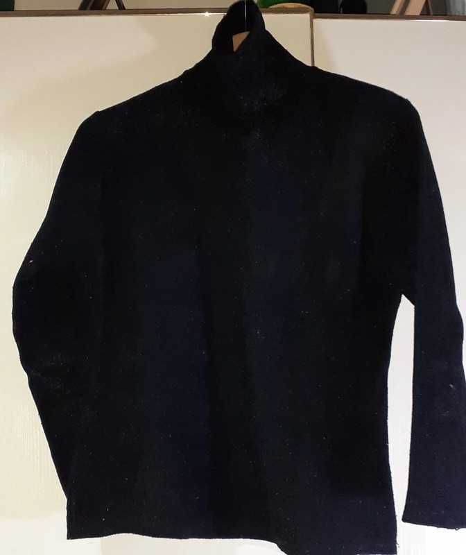Camisola preta com lurex prateado