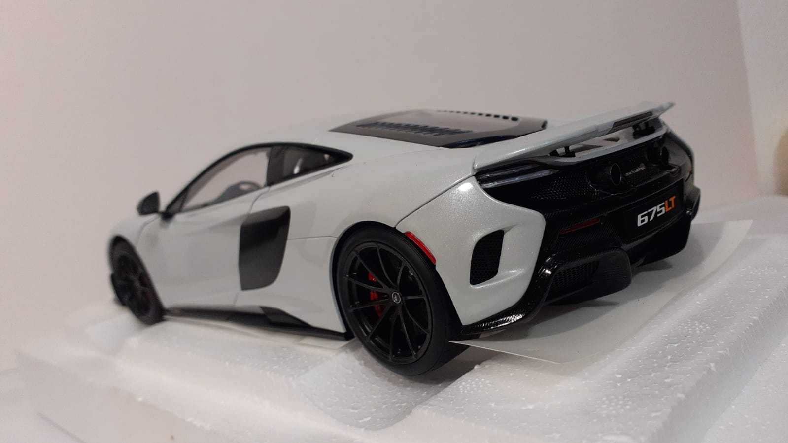 1/18 McLaren 675 LT br - AutoArt