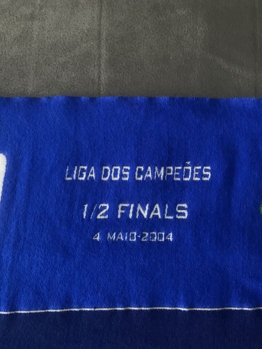 **Artigo Coleção** Cachecol FcPorto UCL SF 4/05/2004