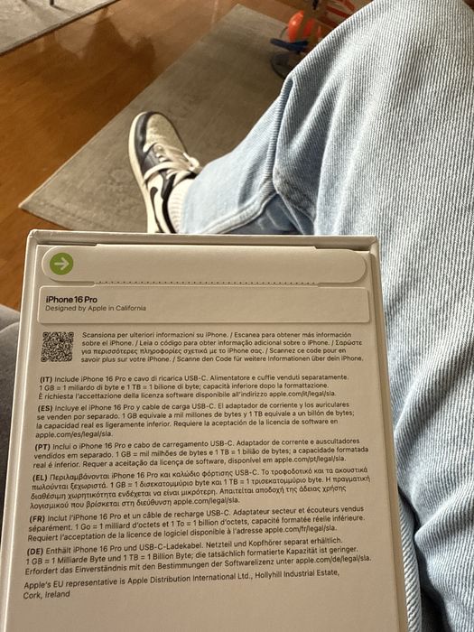 Iphone 16 Pro - 1 T - selado