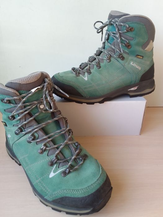 Кросівки хайтопи LOWA 40  розмір