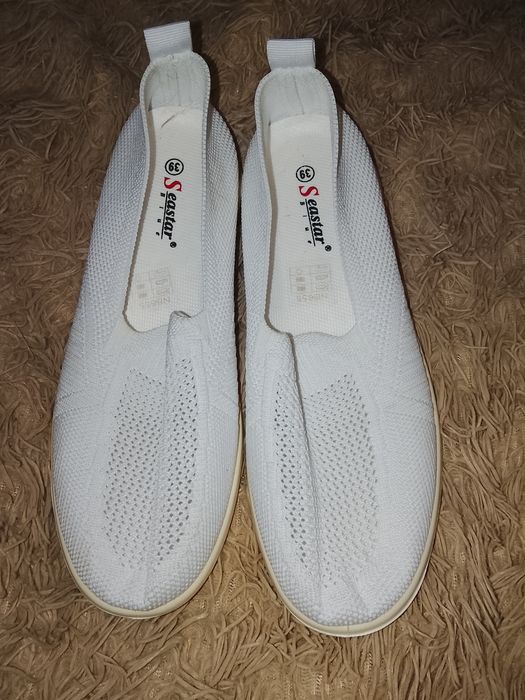 Продам черевики жіночі