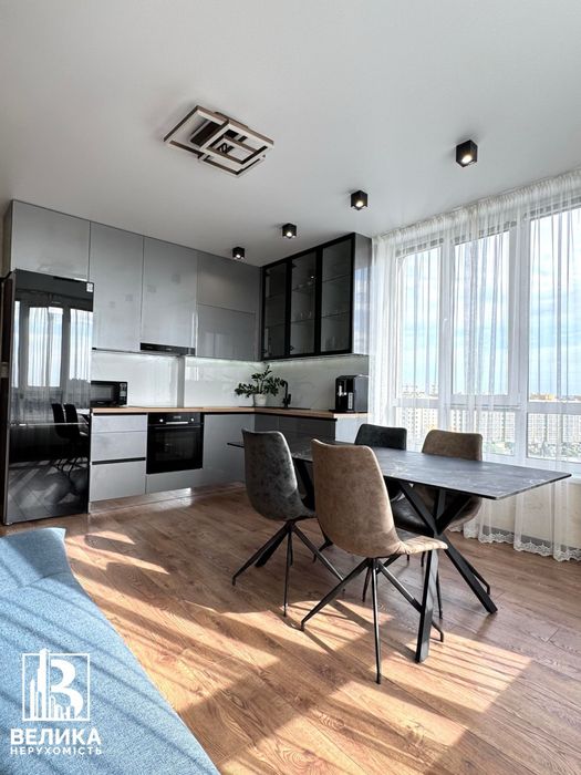 Продаж квартири «євро трійки» 76м² 2кім ЖК Акварелі-2 Вишневе Київ 3км