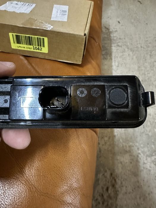 Камера заднього виду в ручку для Ford Focus 12-13, Escort 15 р