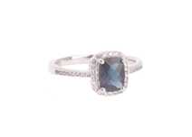 Srebrny pierścionek z London blue topaz biały topaz 7242