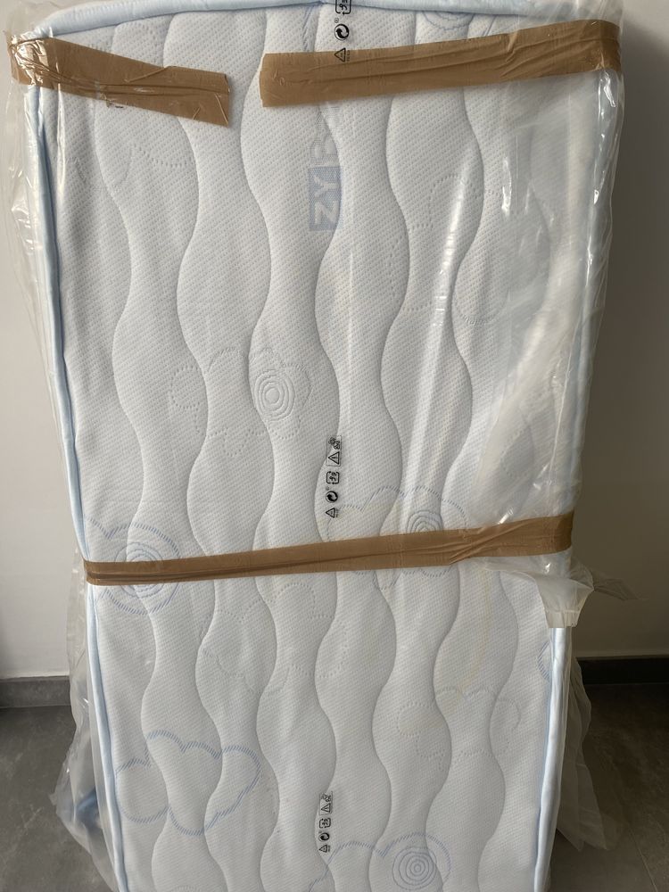 Berço Grades IKEA e Colchão ortopédico ZY