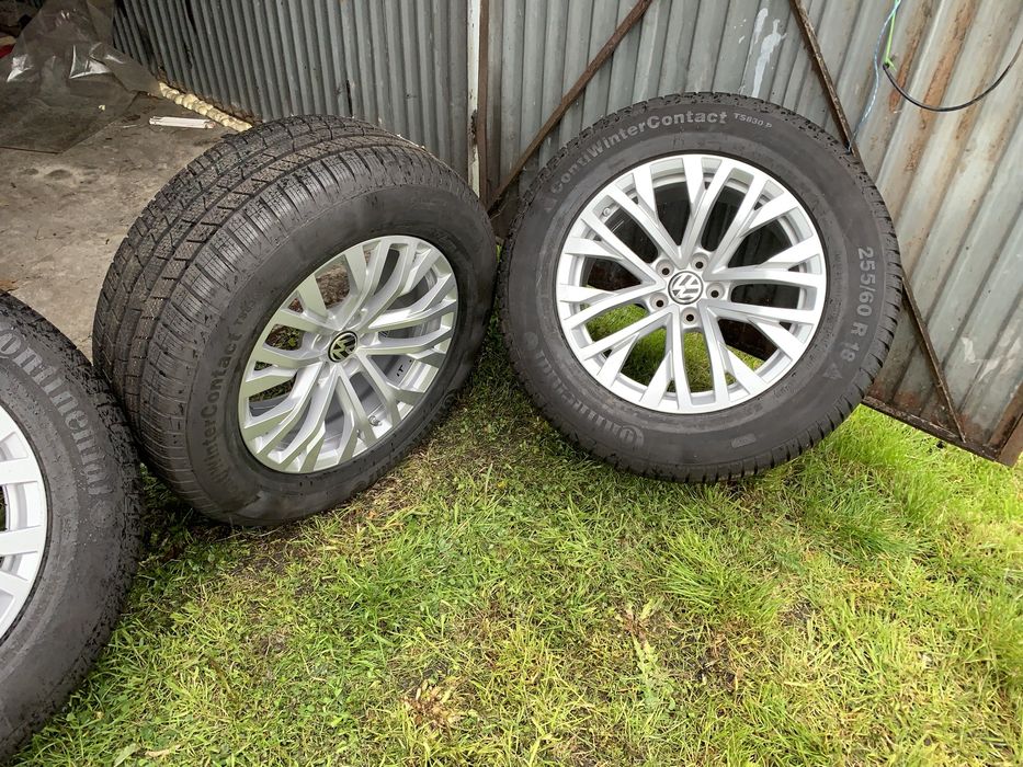 Nowe Alufelgi  z nowymi oponami touareg 3 255/60/18 model cascada