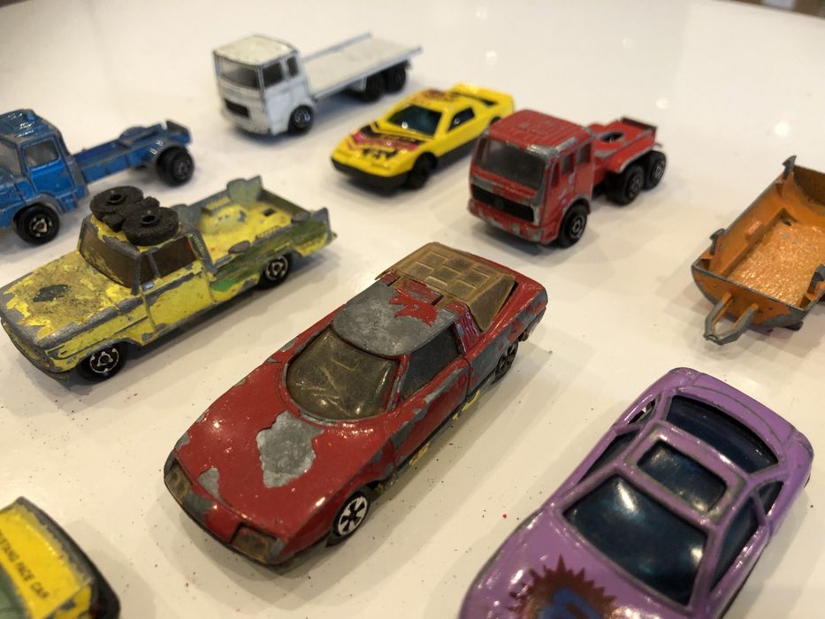 20 szt.Resoraki Auta Majorette Mattel Hot Wheels nr.14