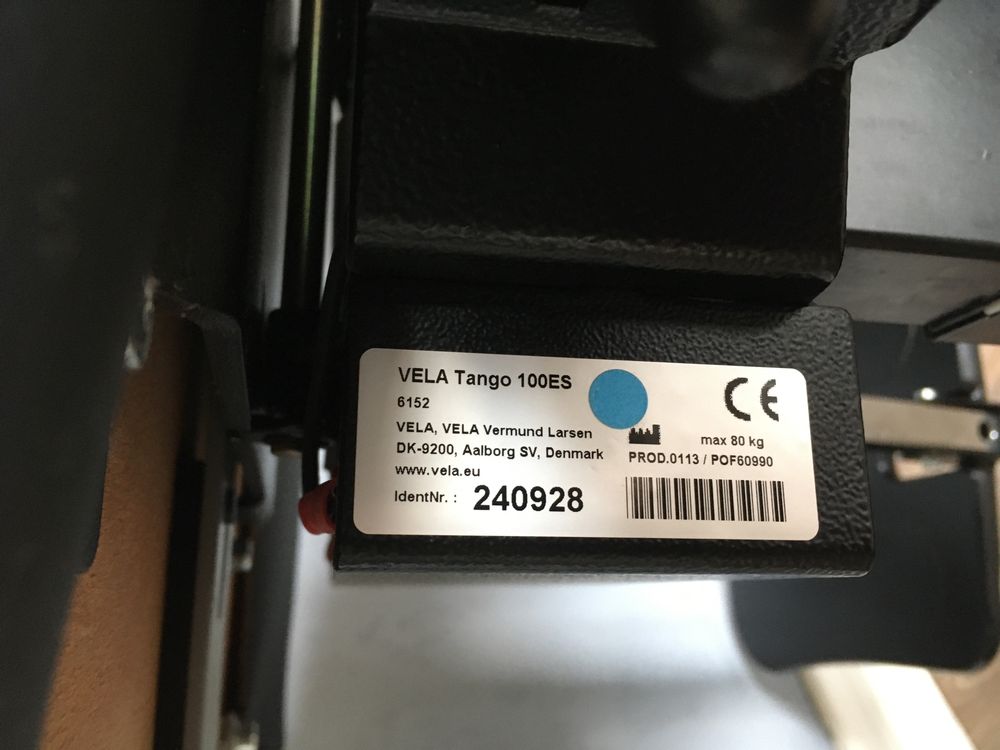 Vela Tango 100 ES elektryczny fotel dziecięcy
