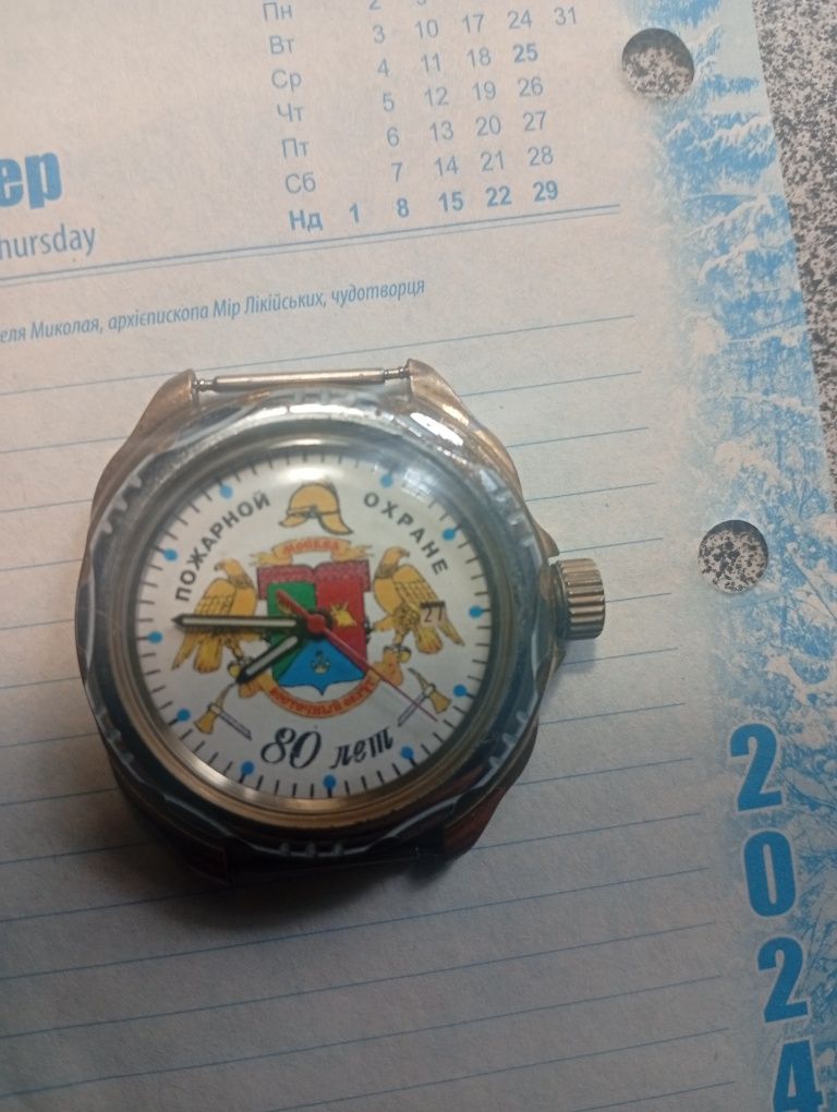 Продам часы Восток