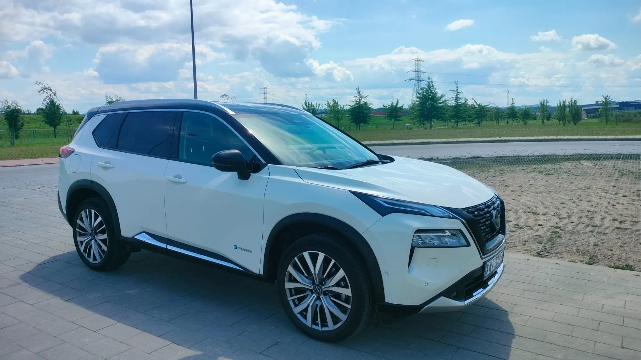 Nissan X-Trail Pierwszy właściciel, salon polska, stan jak nowy, automat 4x4