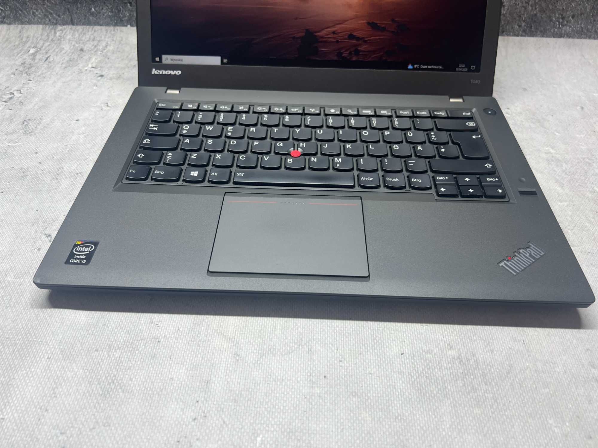 Lenovo Thinkpad T440 / i5 4200 2.6 GHz / 8GB DDR3 / 256SSD / 14,1" HD+