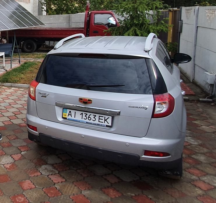 Продам власний Emgrand X7