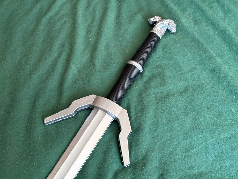 Сувенірний ігровий меч школи вовка Відьмака Геральта