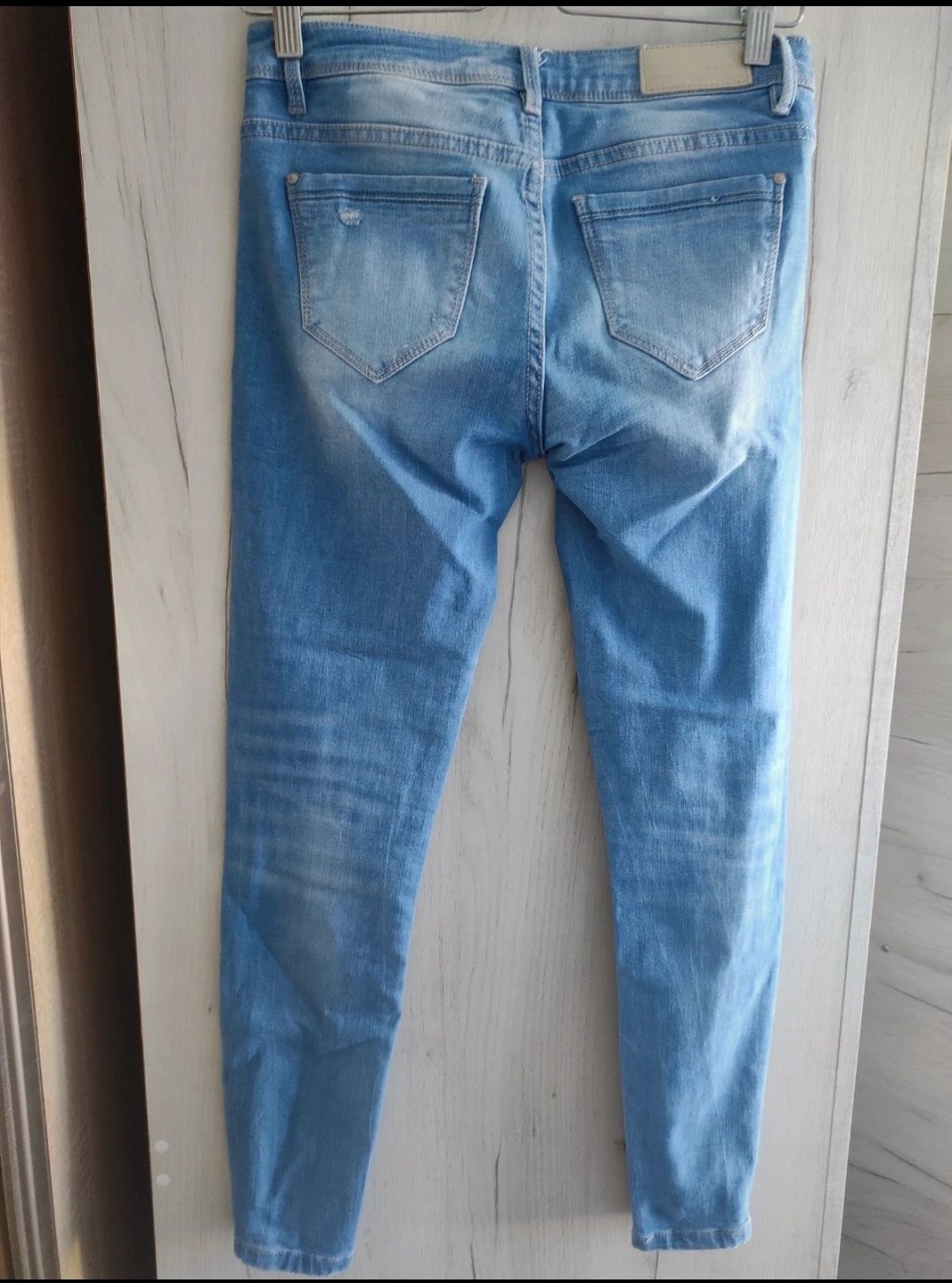 Spodnie jeans Amisu 26