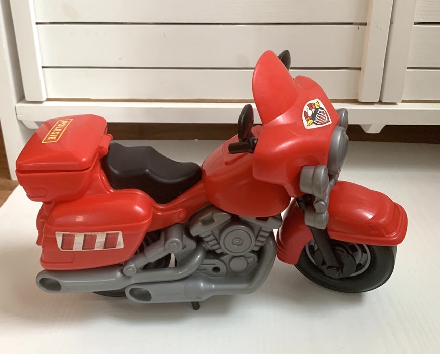 Мотоцикл великий червоний