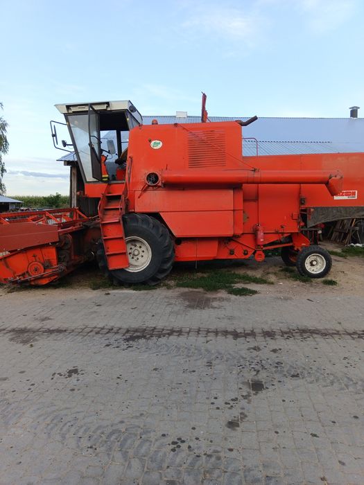 Kombajn bizon z056 super