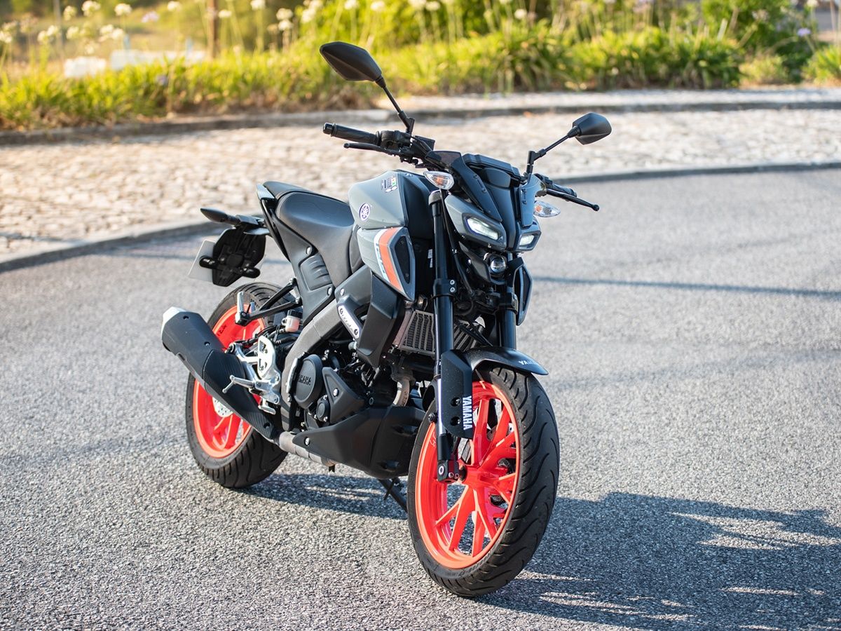 Yamaha MT-125 | Full Extras | Apenas 13.000 KM
