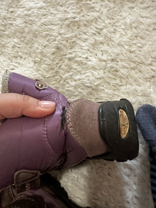 Ботинки з мембраною Gore Tex та колготи