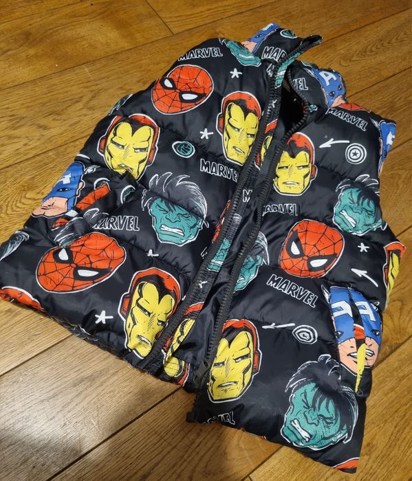 Kamizelka marvel h&m rozmiar 134/140