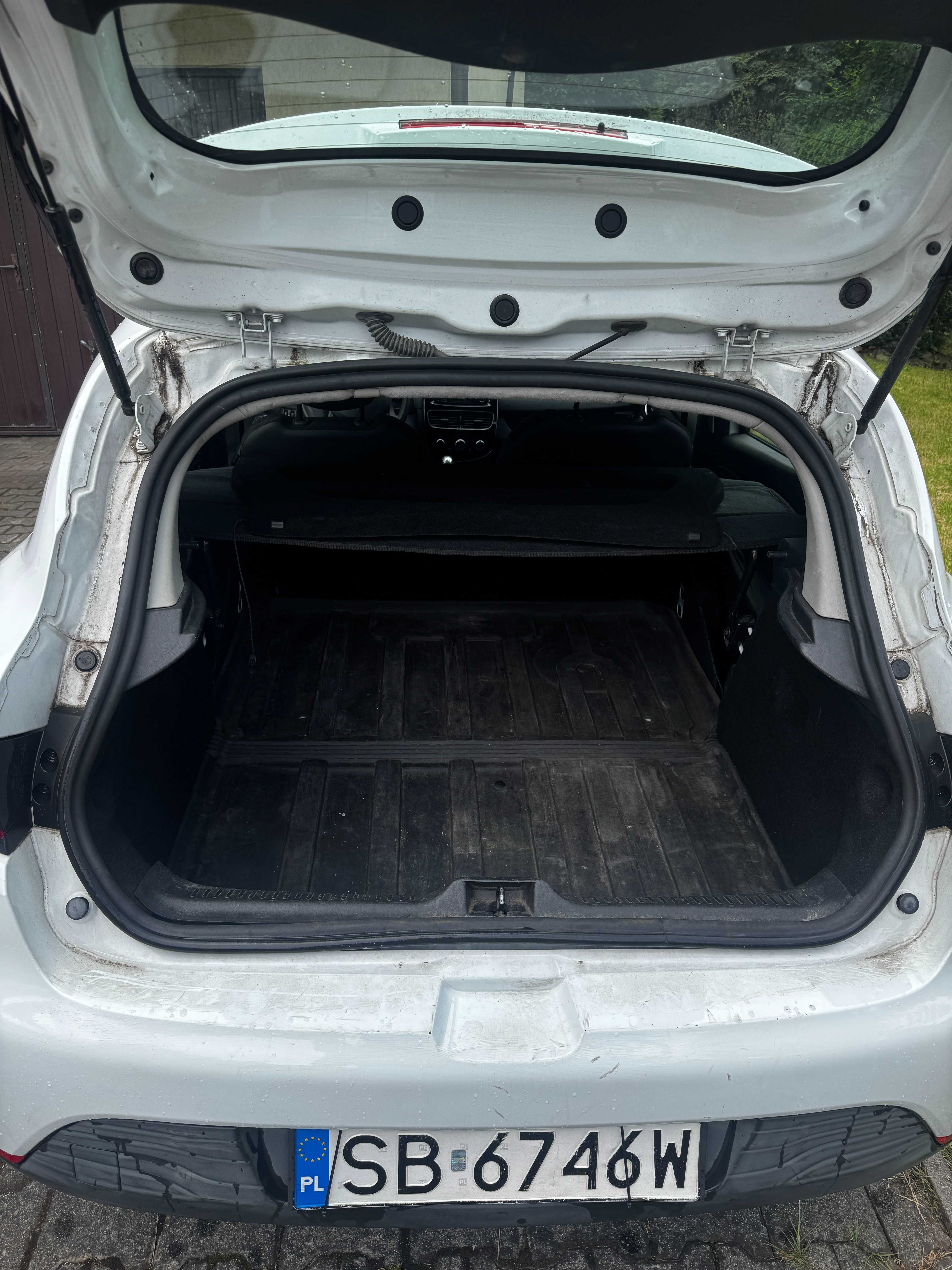 Renault Clio IV 2 miejscowy Vat-1